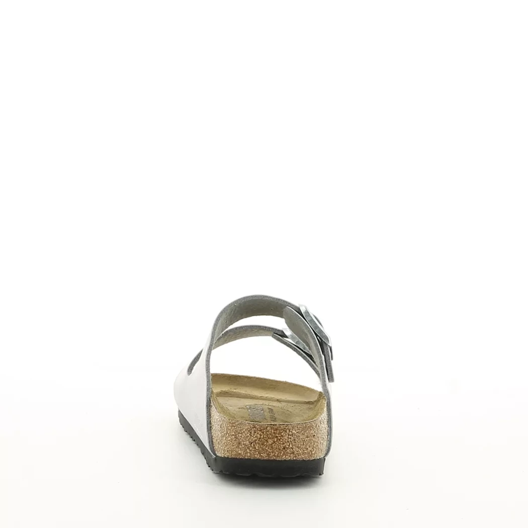 Image (3) de la chaussures Birkenstock - Mules et Sabots Argent en Cuir synthétique Image (3) de la chaussures Birkenstock - Mules et Sabots Argent en Cuir synthétique