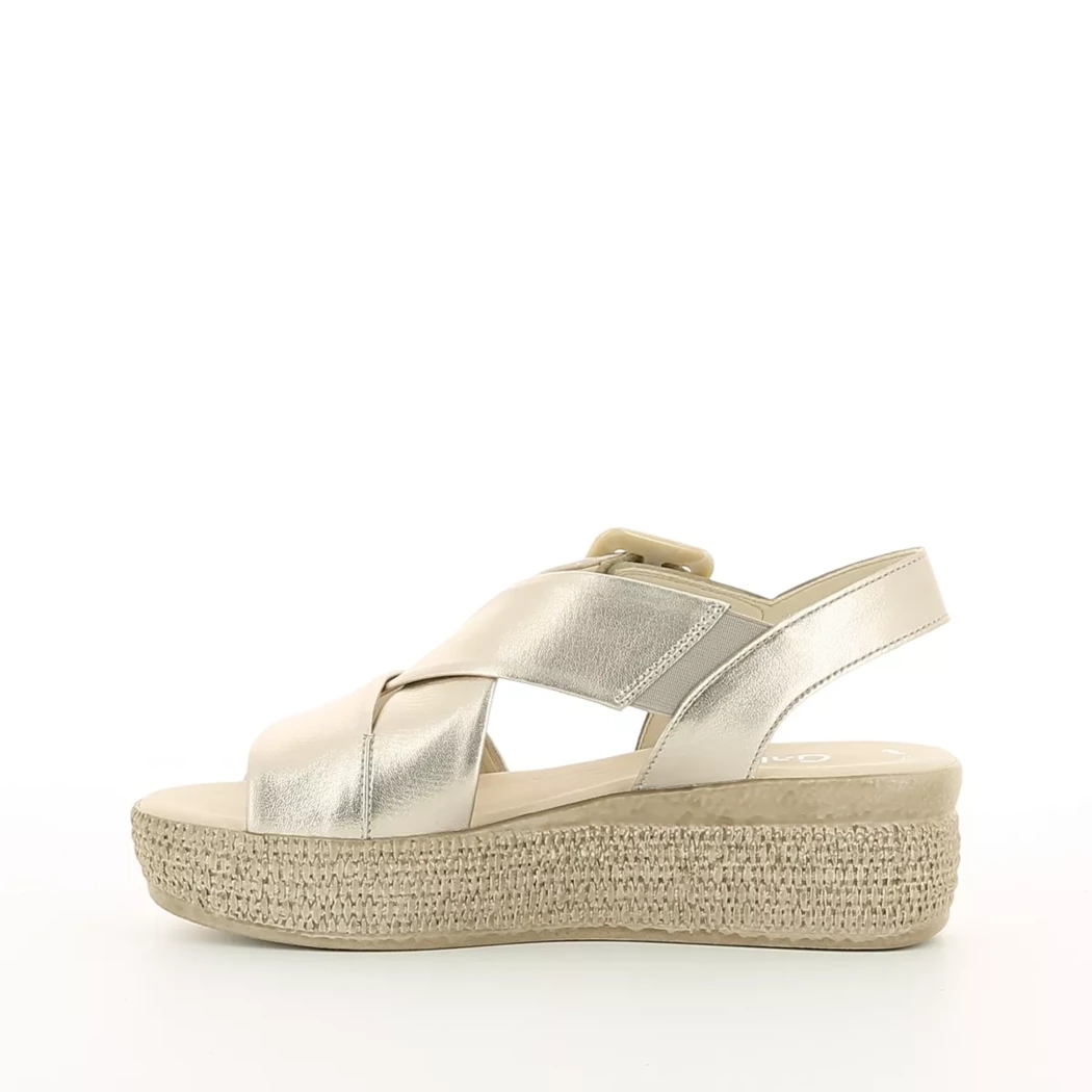 Image (4) de la chaussures Gabor - Sandales et Nu-Pieds Or / Bronze / Platine en Cuir