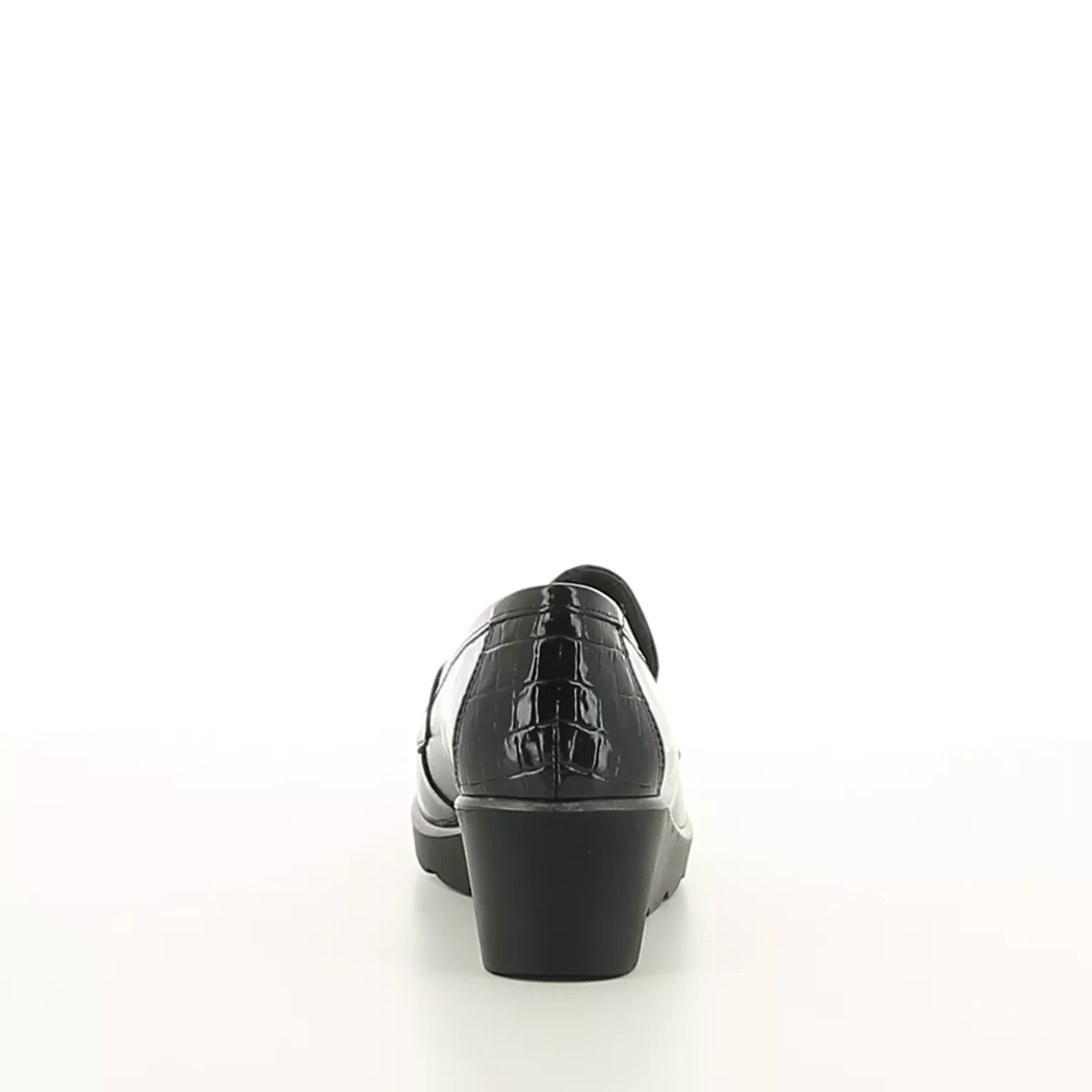 Image (3) de la chaussures Quala - Mocassins Noir en Cuir vernis Image (3) de la chaussures Quala - Mocassins Noir en Cuir vernis