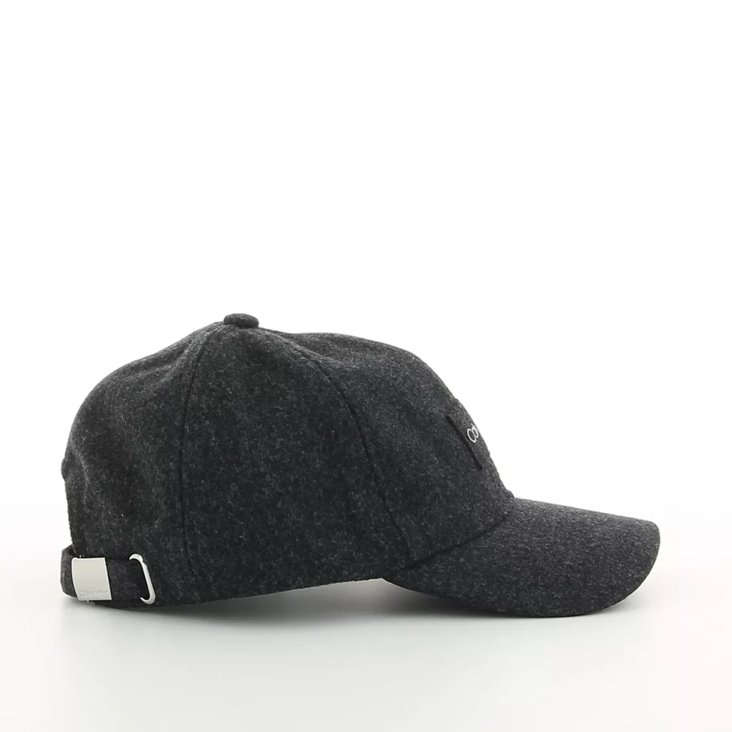 Image (4) de la chaussures Calvin Klein - Casquettes Gris en 
